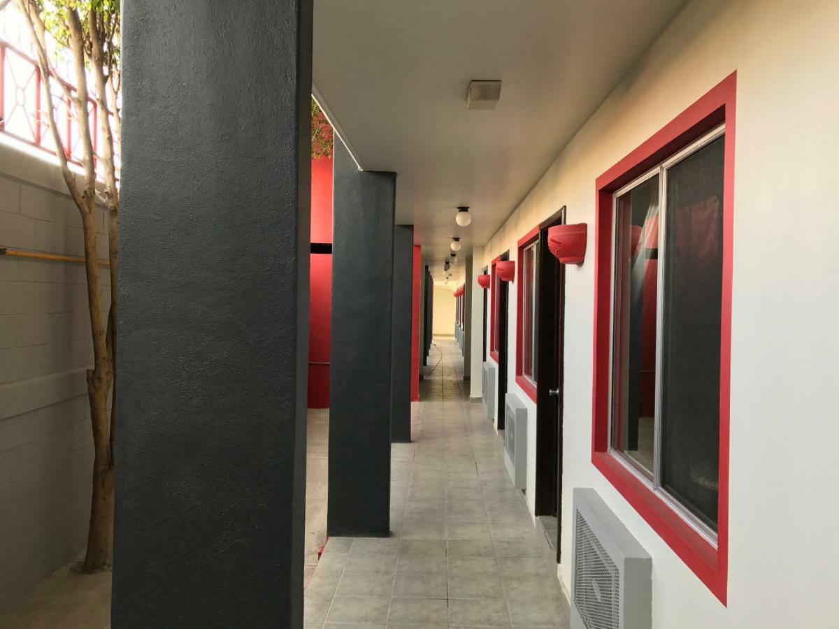 Motel El Refugio Tijuana Eksteriør billede